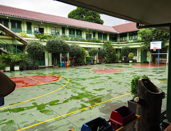 Obama school courtyard