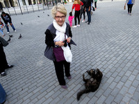 Hattie Ann Glasscock with cat, Havana, Cuba