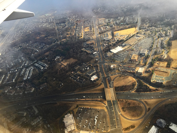 Highway interchange approaching Dulles