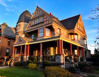 Columbia Hermansaders Victorian Mansion